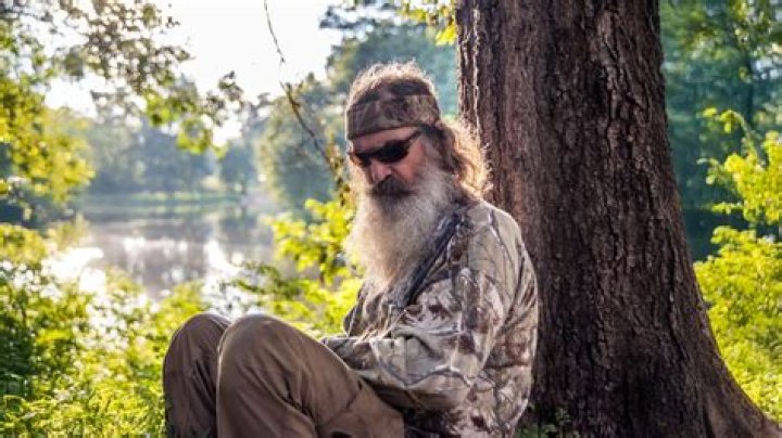 The Ultimate Guide To James And Phil Robertson: Hunting Legends