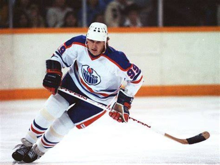 The Ultimate Guide: When Did The Oilers Leave Houston?