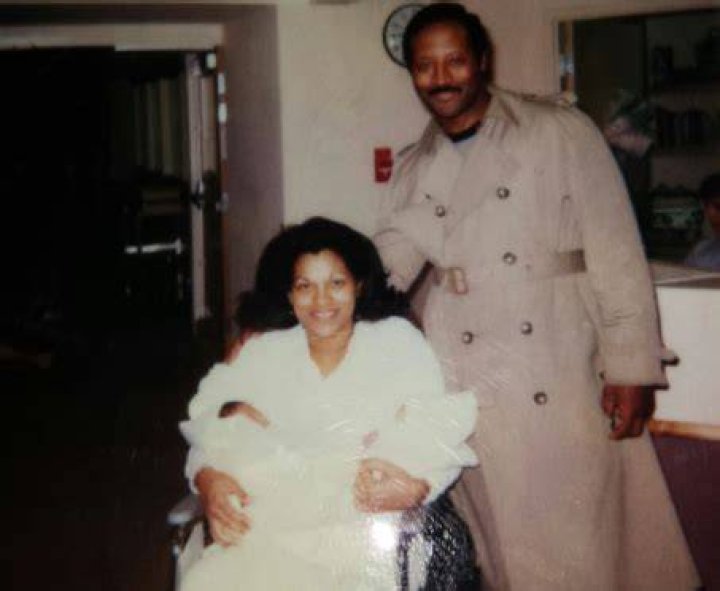 The Untold Truth About Smokie Norful's Wife