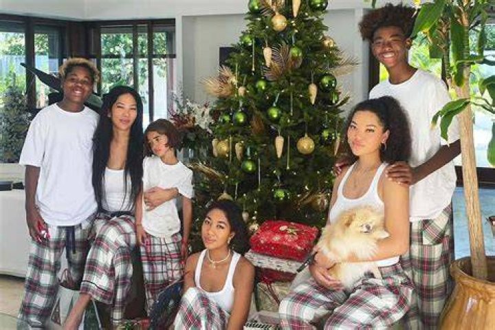 The Untold Truth Of Djimon Hounsou's Children