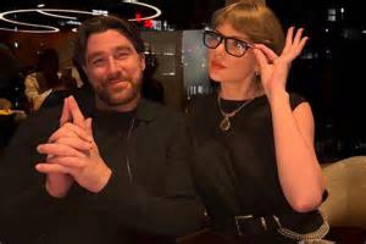 Travis Kelce And Taylor Swift's Surprising Age Gap