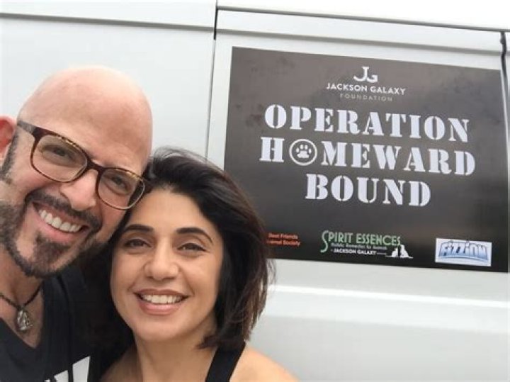 Ultimate Guide: Does Jackson Galaxy Have A Wife?