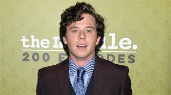 Uncovering Charlie McDermott's Net Worth: Secrets Revealed