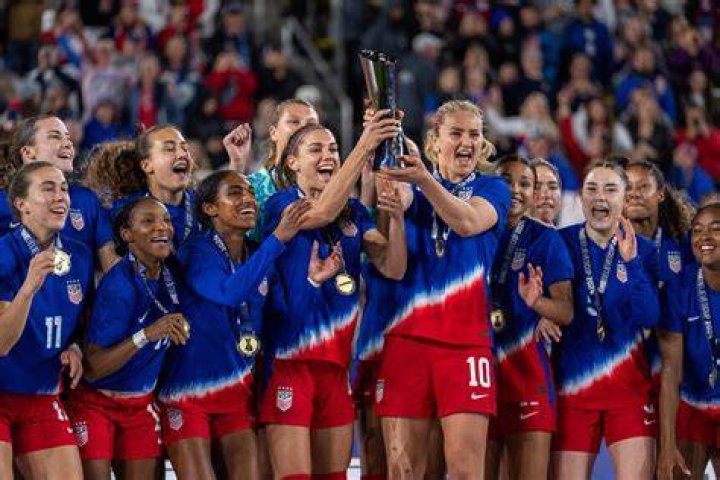 Unrivalled Performance: The Reigning US Women's Soccer Number 10