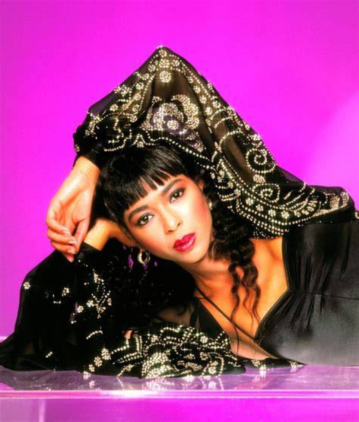 Unveiling Irene Cara's Ethnic Heritage | Unraveling The Roots Behind Her Iconism
