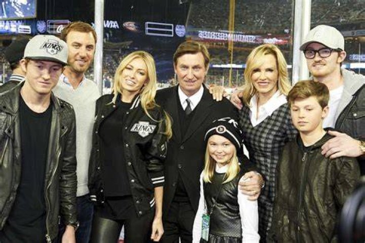 Unveiling The Enigmatic World Of Paulina Gretzky And Dustin Johnson