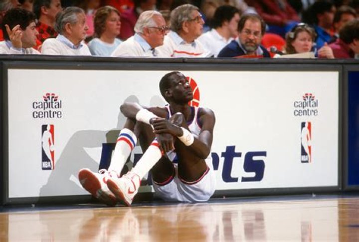 Unveiling The Extraordinary Height Of Manute Bol: Discoveries And Insights