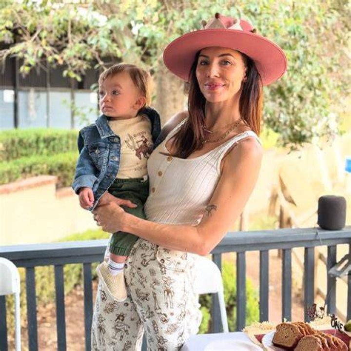 Unveiling The Mystery: The Paternity Of Whitney Cummings' Child