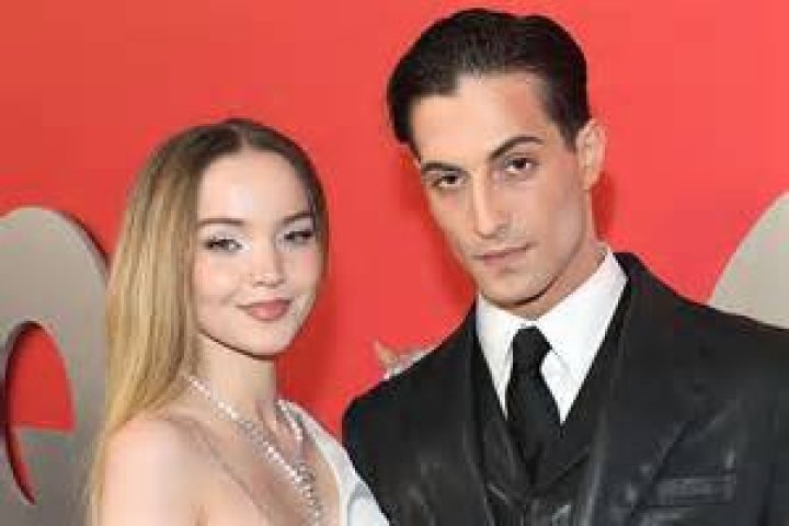 Unveiling The Truth And Speculation Surrounding "Dove Cameron Girlfriend 2024"