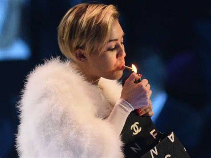 Unveiling The Truth: Miley Cyrus Smoking