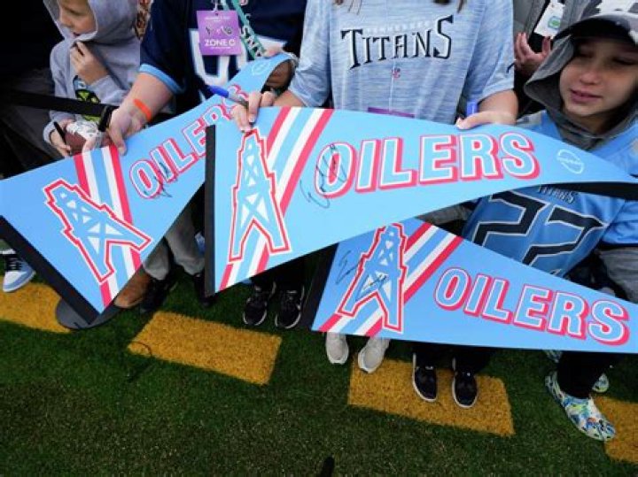 When Did The Oilers Relocate To Tennessee: A Historical Timeline