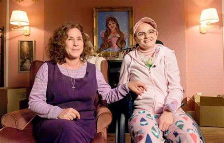 Who Portrays Dee Dee Blanchard In "The Act"?
